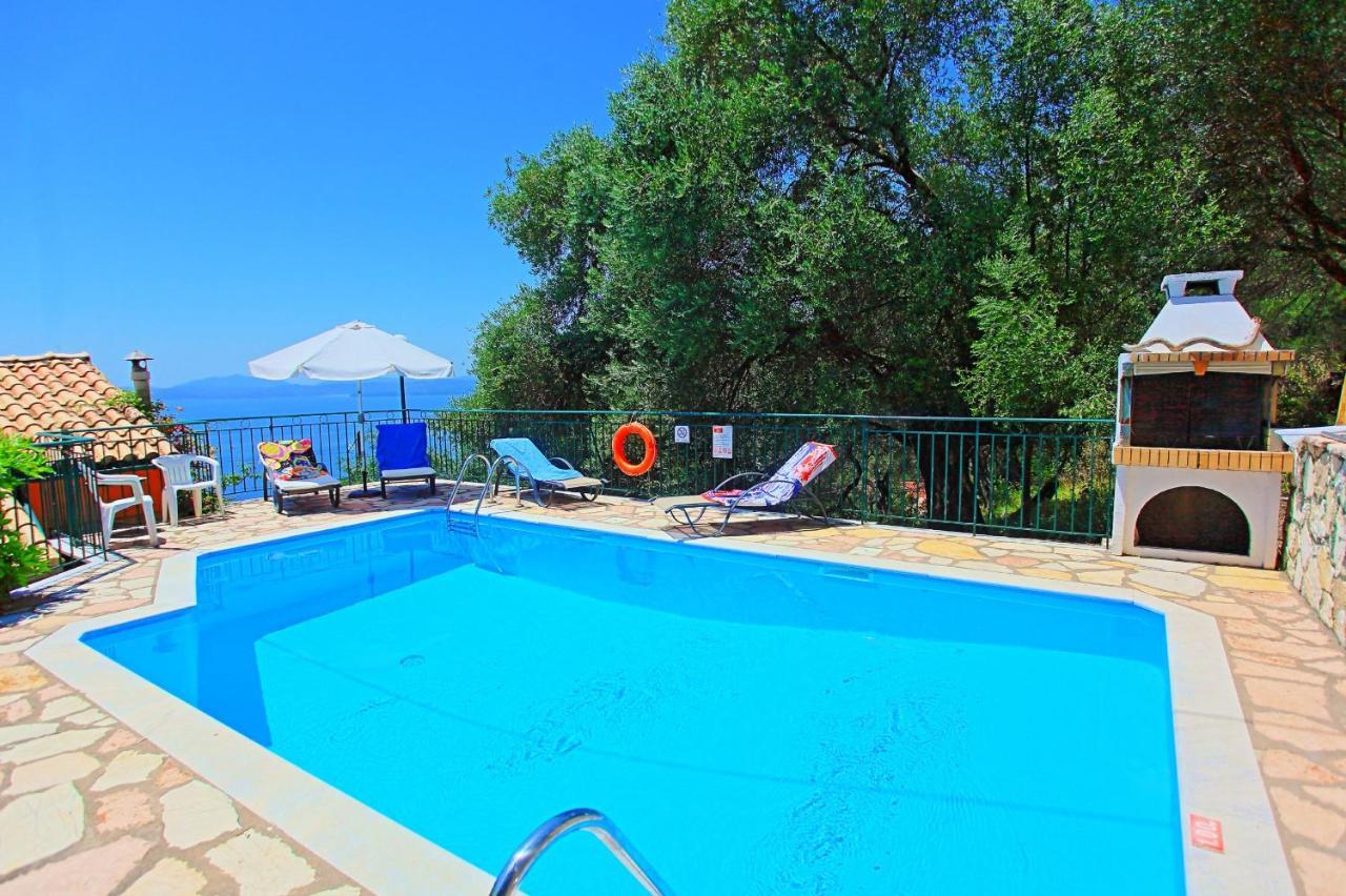 Seaview Calypso Villa Nisaki  Luaran gambar