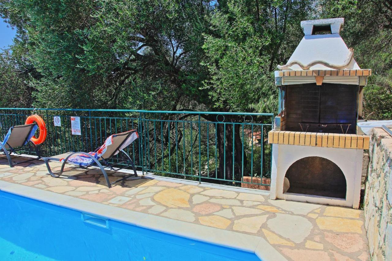 Seaview Calypso Villa Nisaki  Luaran gambar